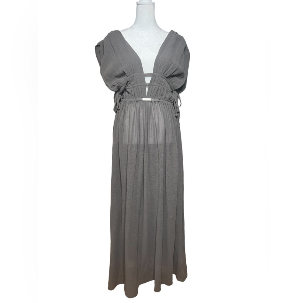 Women’s Gray Sand made Dress Unsized. Fits Size Sm-Lrg